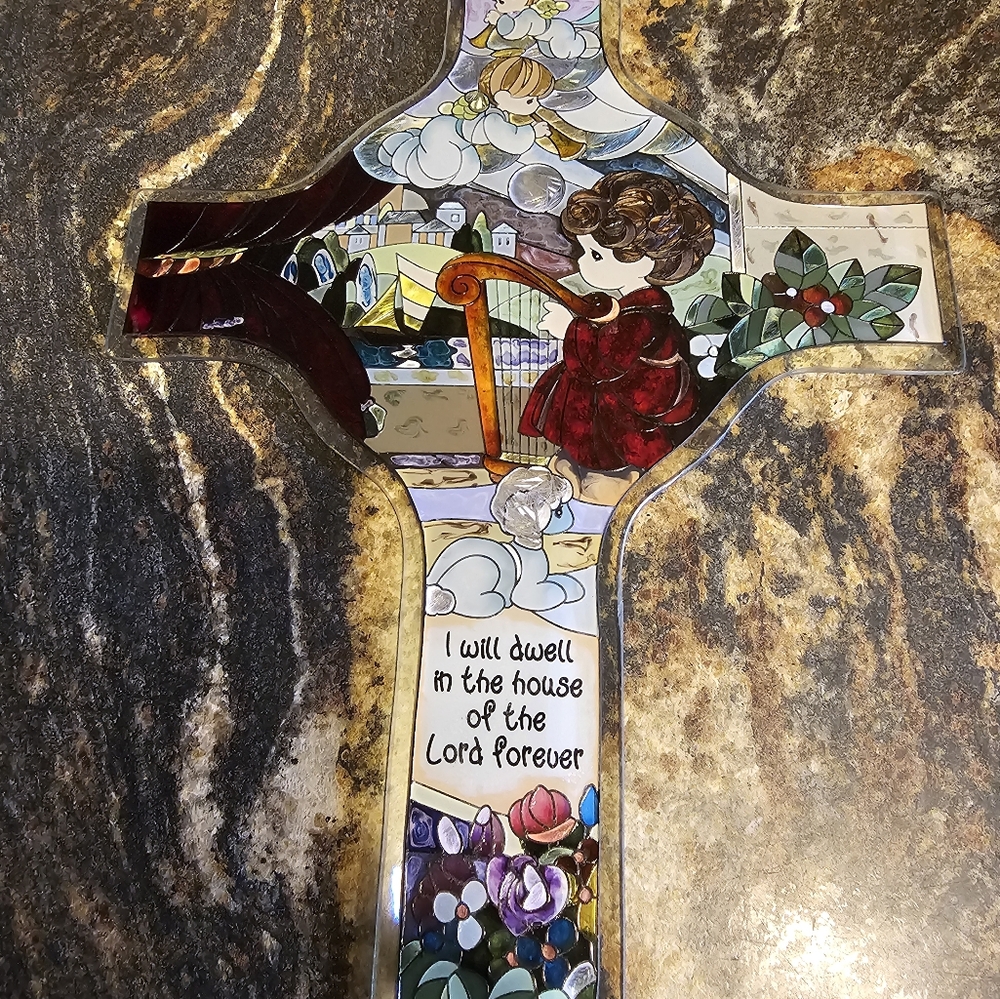 RARE PreciousMoments Highly Collectible Beautiful Hand-Painted Glass Cross AMIA